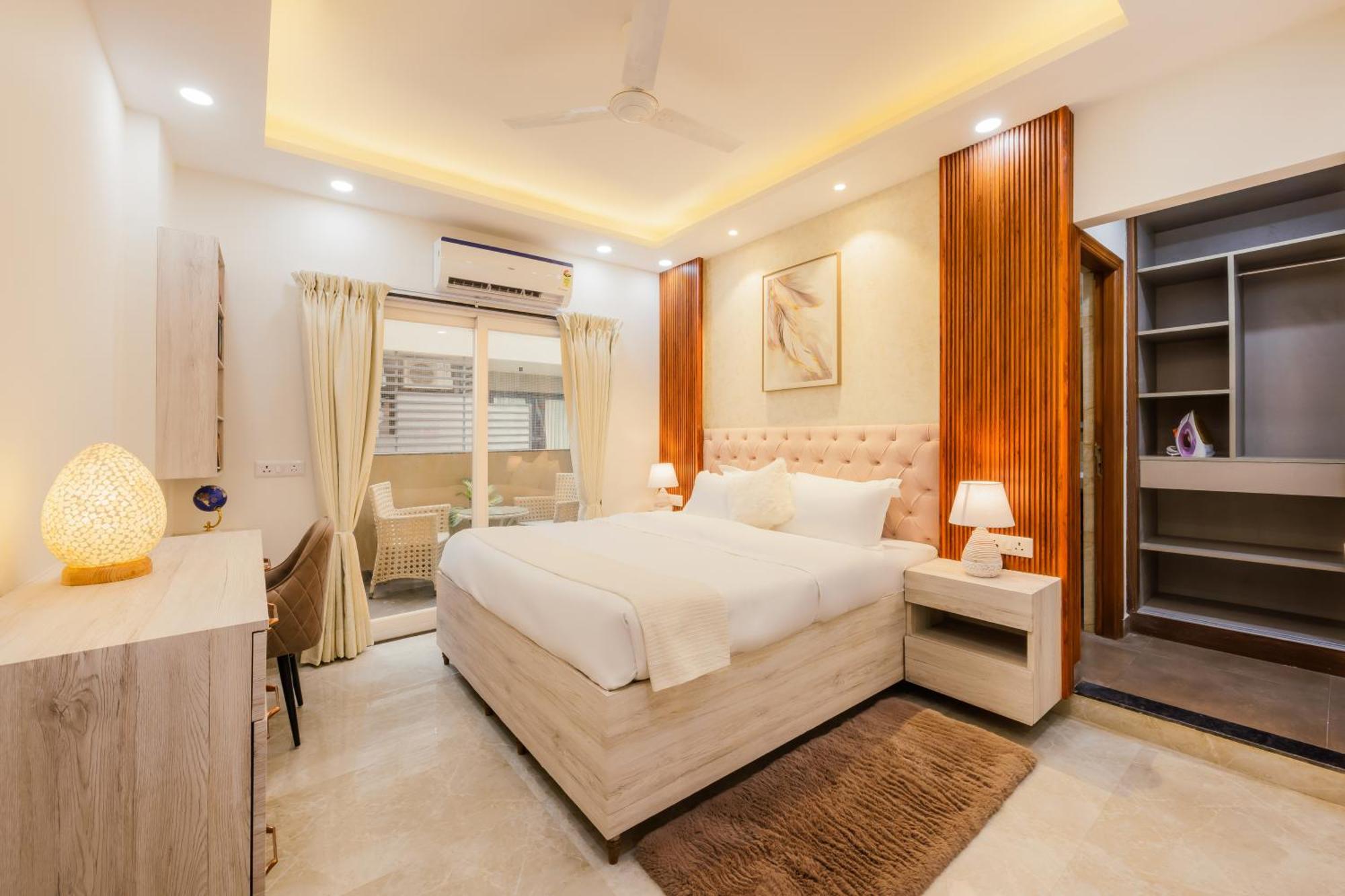 Kyomi Service Apartments Гургаон Екстериор снимка